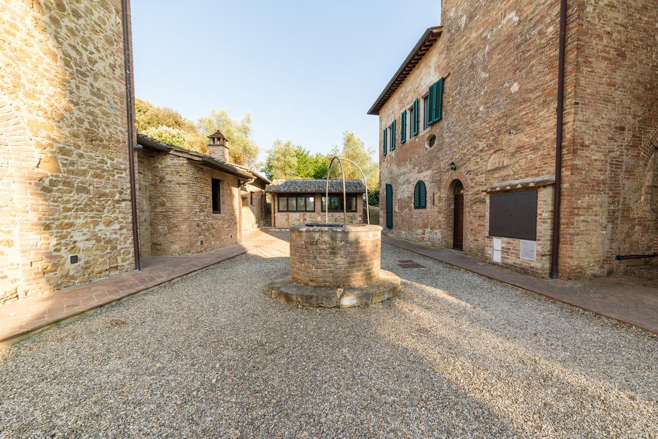 Il Borgo Di Terrensano Aparthotel Siena Exterior photo
