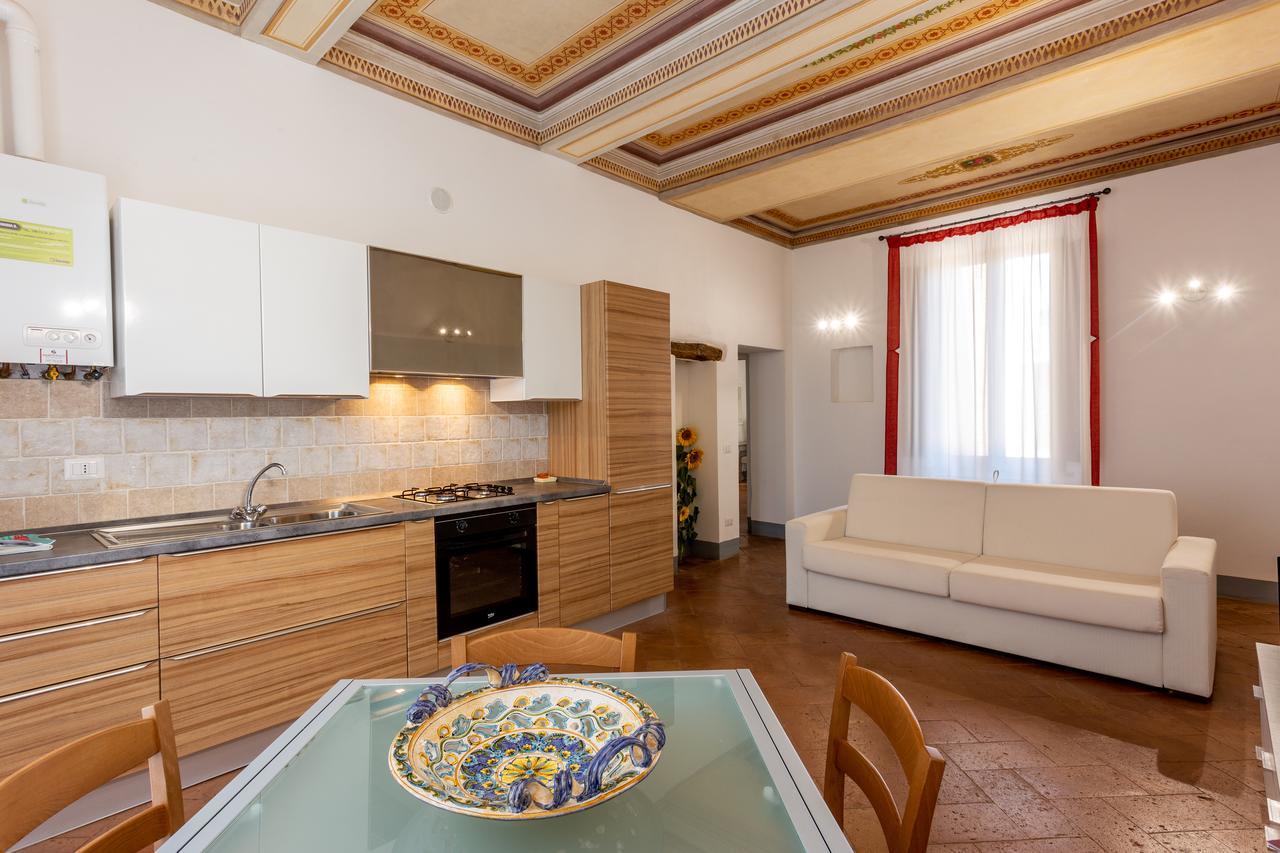 Il Borgo Di Terrensano Aparthotel Siena Exterior photo