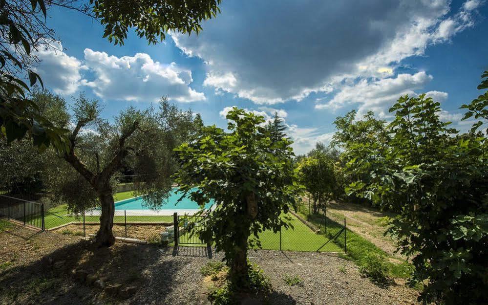 Il Borgo Di Terrensano Aparthotel Siena Exterior photo