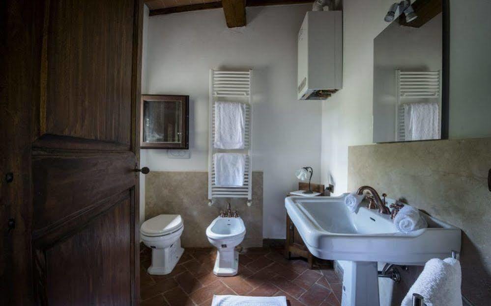 Il Borgo Di Terrensano Aparthotel Siena Exterior photo